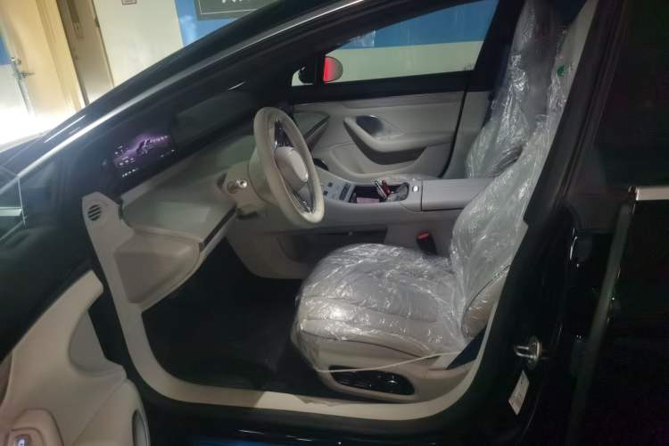 Used Hima Luxeed S7 2024 Pro Model