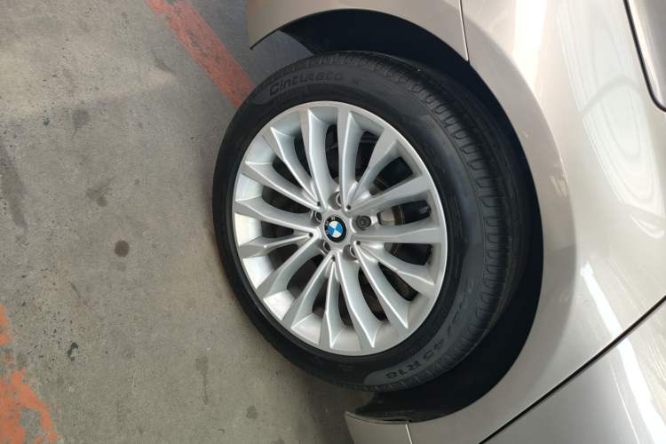 Used BMW 5 Series 2018 Revised Version 530Li Leading Edition Luxury Package
