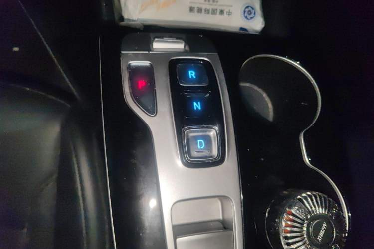 Used Hyundai Tucson 2023 Tucson L 1.5T Automatic Two-Wheel Drive GLX Elite Edition Gear Lever