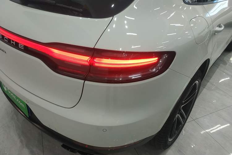 Used Porsche Macan 2018 Macan 2.0T