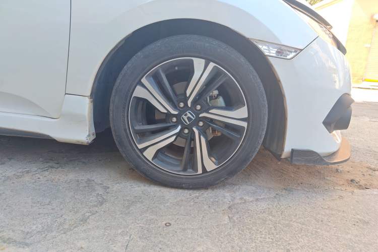 Used Honda Civic 2016 220TURBO CVT Prestige Edition