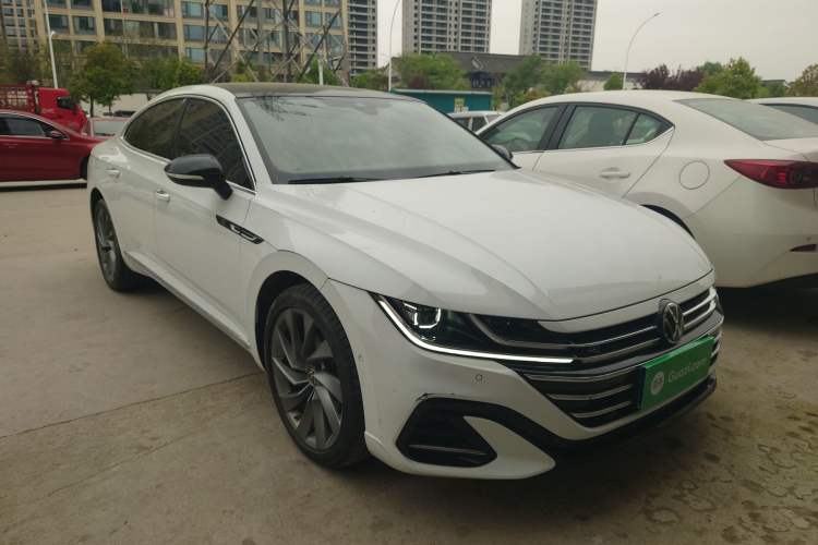 Used Volkswagen FAW-Volkswagen CC 2023 380TSI Striking Edition Front Right 45 Deg