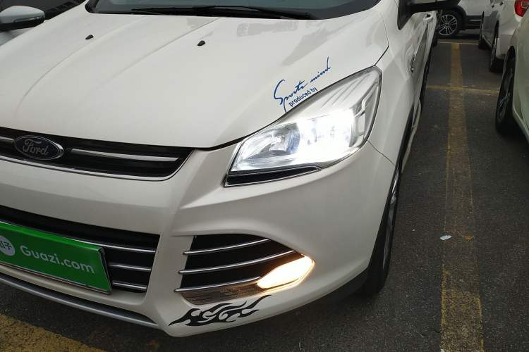 Used Ford Kuga 2015 2.0L GTDi Four-Wheel Drive Elite Model