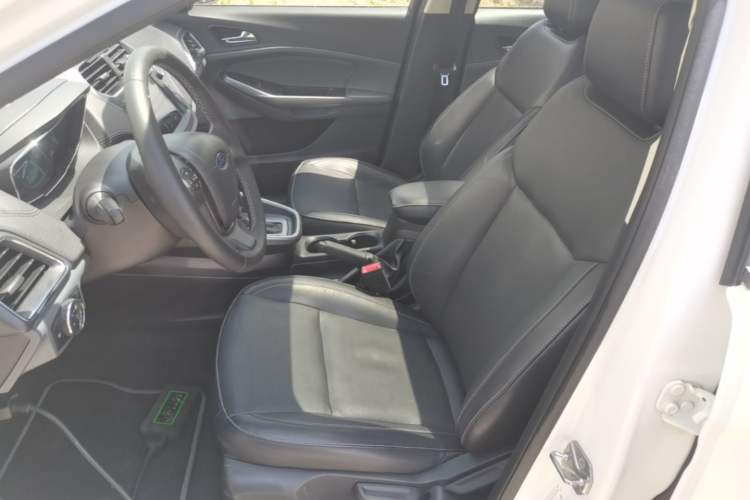 Used Ford Escort 2017 Happiness Edition 1.5L Automatic Fashion Version
