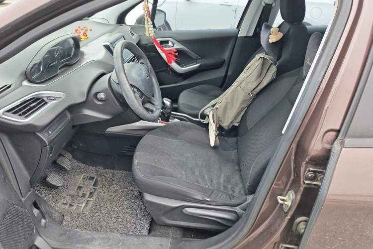 Used Peugeot 2008 2014 1.6L Manual Fashion Edition Left Front Seat