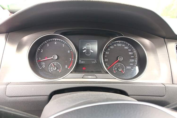 Used Volkswagen Golf 2016 230TSI Automatic Luxury Version