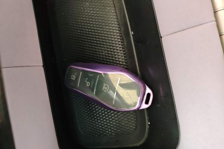 Used BYD Dolphin 2021 405 km Fashion Edition
