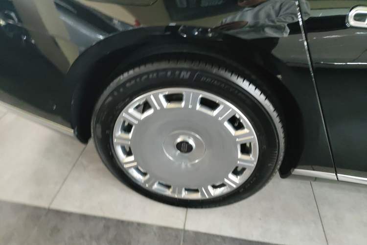 Used Hima S800 2025 Model, Range-Extended Starlight Premium Edition, 5 Seats