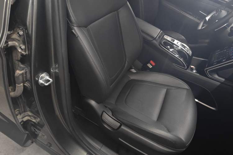 Used Hyundai Tucson 2023 Tucson L 1.5T Automatic Two-Wheel Drive GLX Elite Edition Right Front Seat