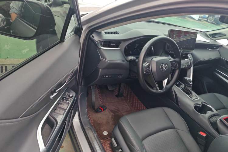 Used Toyota Venza 2023 2.0L CVT Two-Wheel Drive Prestige Version Driver Seat