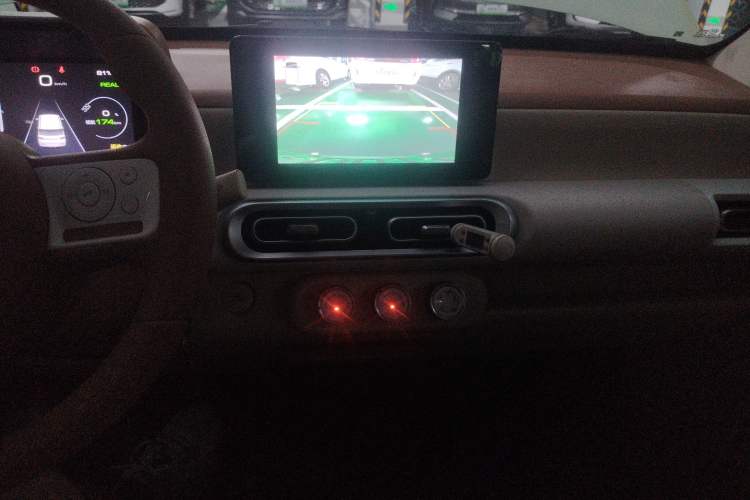 Used Wuling Hongguang MINIEV 2024 3rd Generation 215km Advanced Version