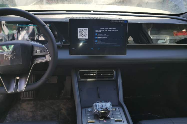 Used BYD Qin L 2024 DM-i 120KM Leading Model
