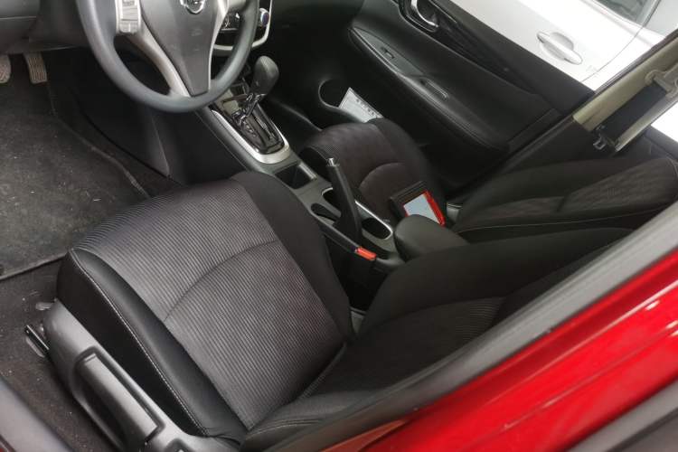 Used Nissan Tiida 2016 1.6L CVT Cool Dynamic Edition Left Front Seat