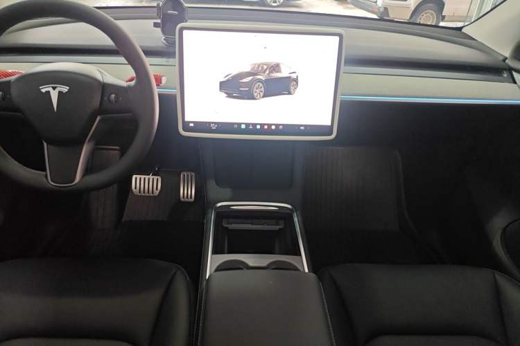 Used Tesla Model Y 2024 Rear-Wheel-Drive Version Audio And AC Panel