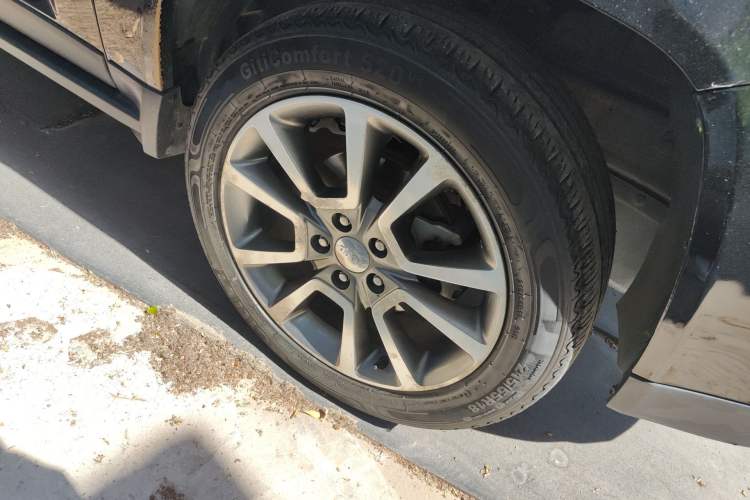 Used Jeep Compass 2013 2.4L four-wheel drive luxury version
