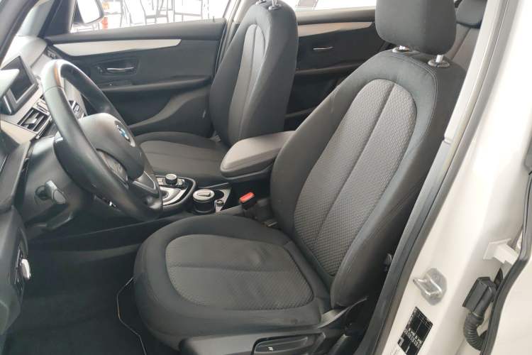 Used BMW 2 Series Active Tourer 2016 218i Fashion Model