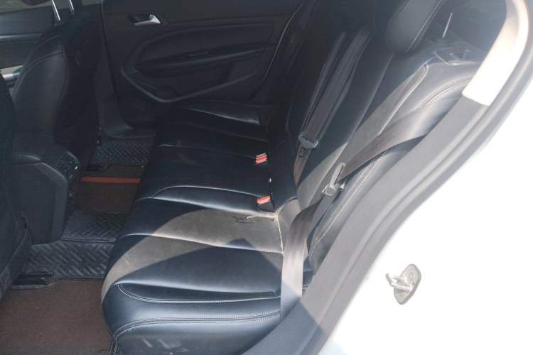 Used Peugeot 408 2014 1.8L Automatic Luxury Edition