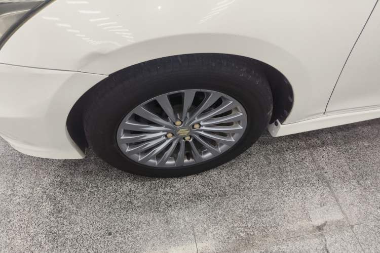 Used Suzuki Alivio 2015 1.6L Automatic Enjoyment Model
