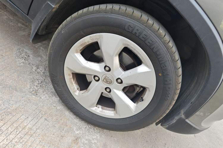 Used Baojun 510 2017 1.5L manual Comfort trim
