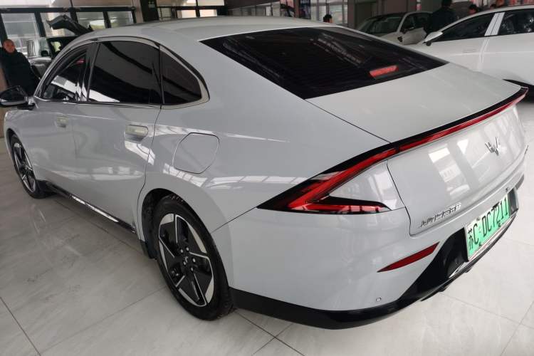 Used Wuling Xingguang 2024 Co-Creation Edition 510 Advanced Model