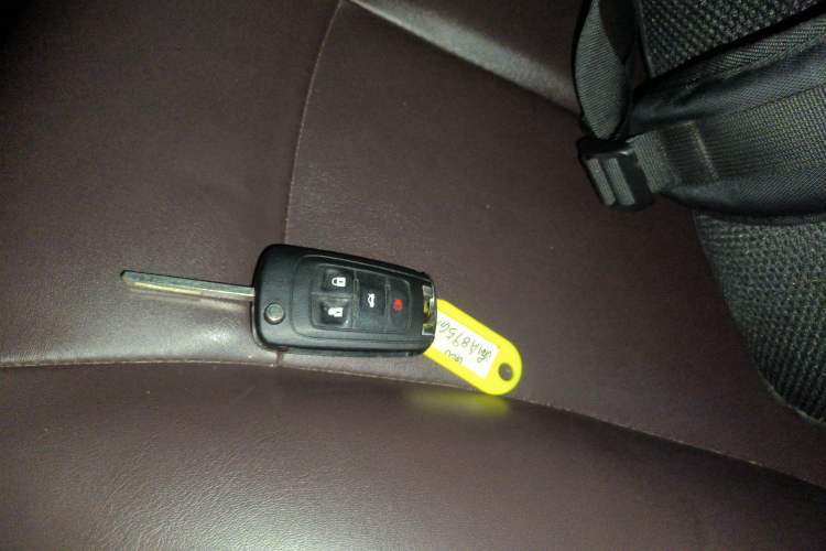 Used Buick GL8 2017 25S Comfort Version China V Standard Vehicle Key