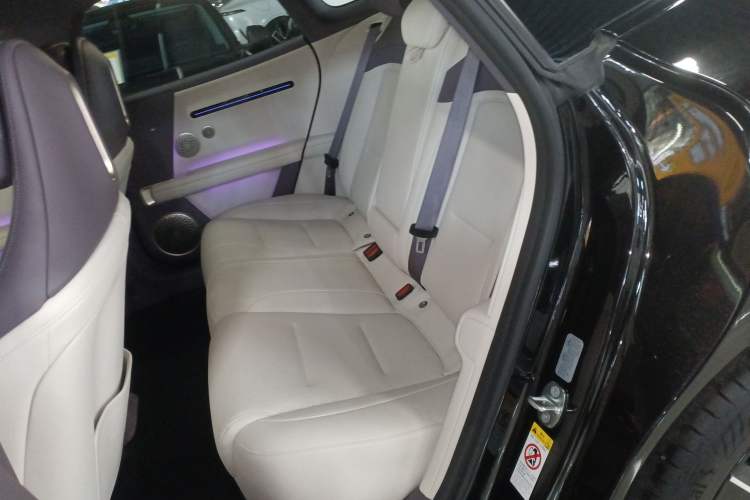 Used Avatr 06 2025 Pro Range-Extended Edition