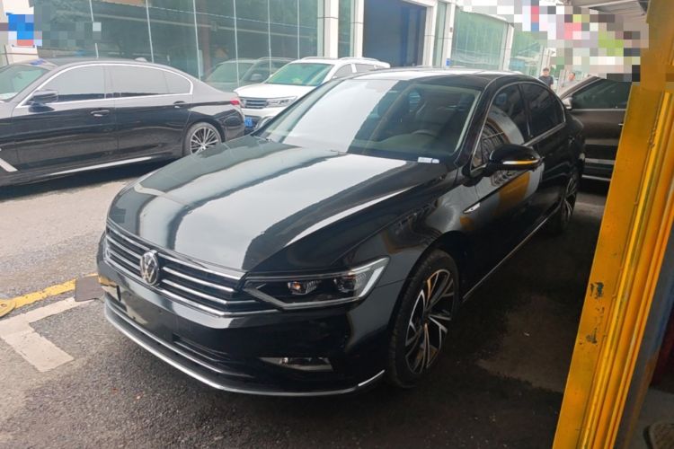 Used Volkswagen Magotan 2021 330TSI DSG 30th Anniversary Edition