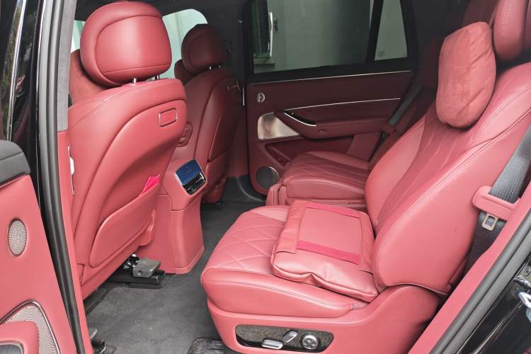 Used Hima AITO M8 2025 Model, Pure Electric Max+ Six-Seat Long-Range Version
