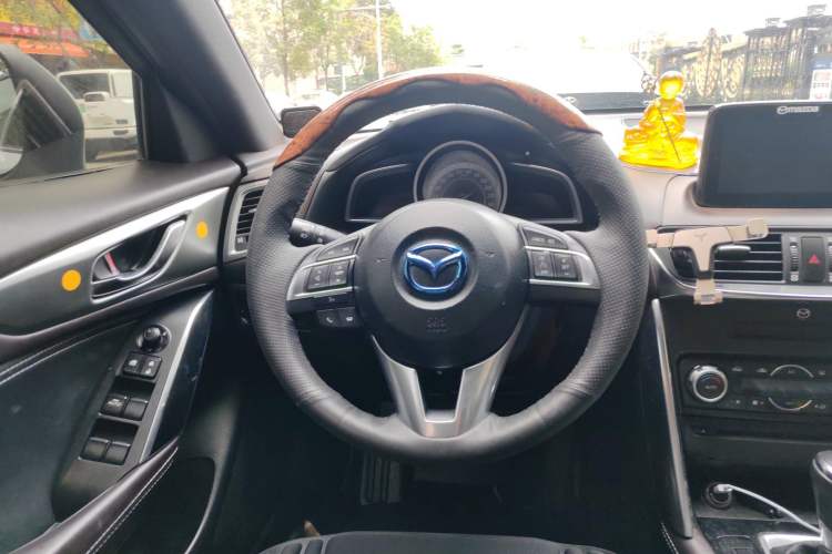 Used Mazda CX-4 2016 2.5L Automatic 4x4 Sky Blue Passion Edition