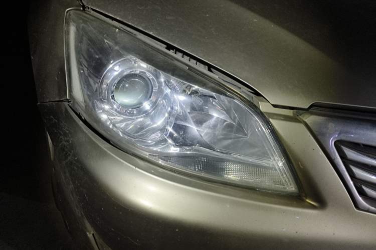 Used CHANGAN Raeton 2014 1.8T Automatic Elite Anniversary Edition China IV Standard
