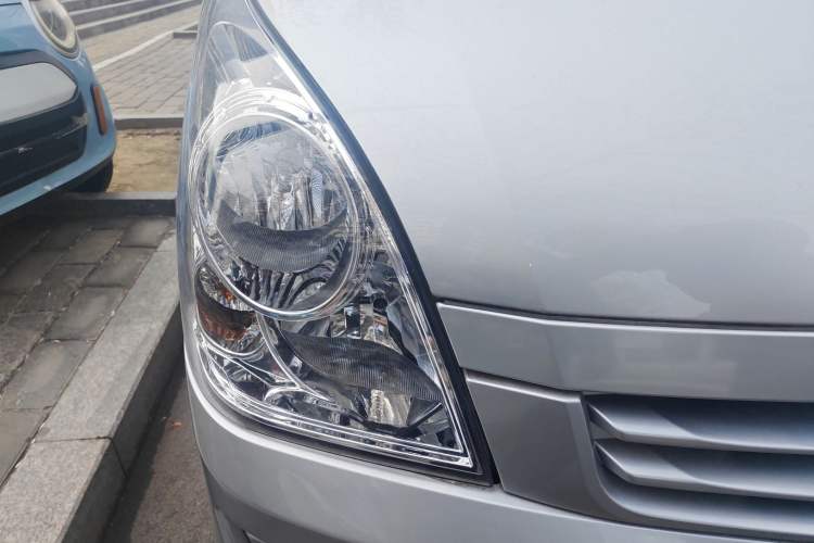 Used Wuling Rongguang S 2021 1.2L Base Model 7-Seater LSI