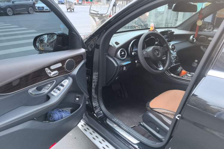 Used Mercedes-Benz GLC 2016 GLC 260 4MATIC Dynamic Edition