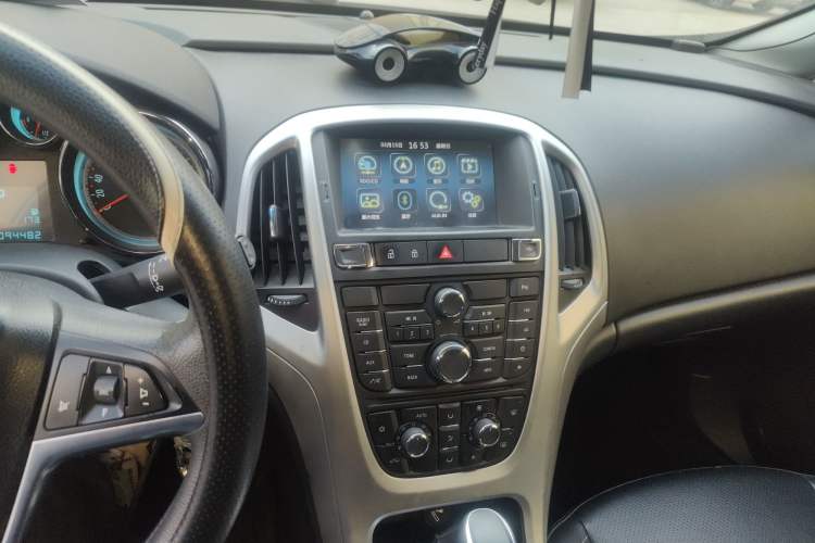 Used Buick GT 2014 XT 1.6L Automatic Fashion Edition
