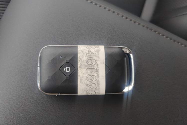 Used Wuling Xingguang 2024 Co-Creation Edition 510 Advanced Model