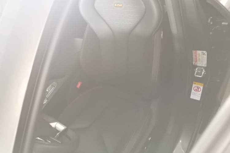 Used CHANGAN UNI-V 2022 2.0T Leading-Speed Edition