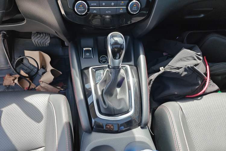 Used Nissan Qashqai 2022 2.0L CVT XV Premier Luxury Edition
