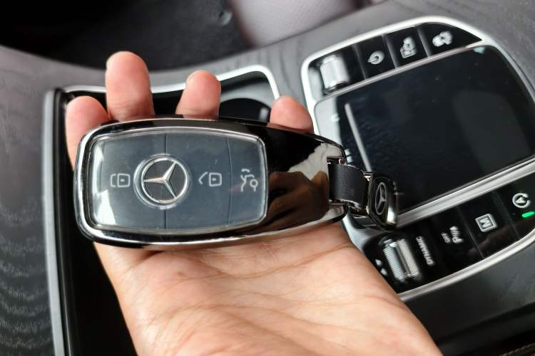 Used Mercedes-Benz GLC 2022 Facelifted GLC 260 L 4MATIC Dynamic Edition Vehicle Key