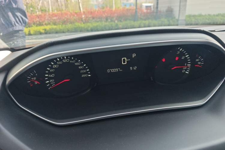 Used Peugeot 308 2016 1.6L Automatic Fashion Edition Odometer Close Up