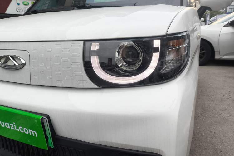 Used Chery QQ Ice Cream 2022 170km Sundae Phosphate Lithium-Ion