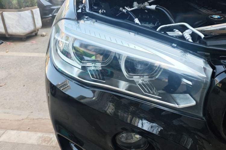 Used BMW X5 2018 xDrive35i Standard Model Small Screen Fabric Middle East