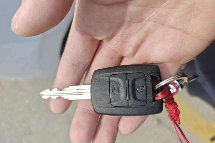 Used Wuling Hongguang New Energy 2024 All-Electric Model 300KM Standard Version Interior 1