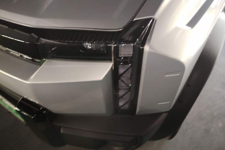 Used Chery Fulwin X3L 2025 Model 215 Smart Driving Edition
