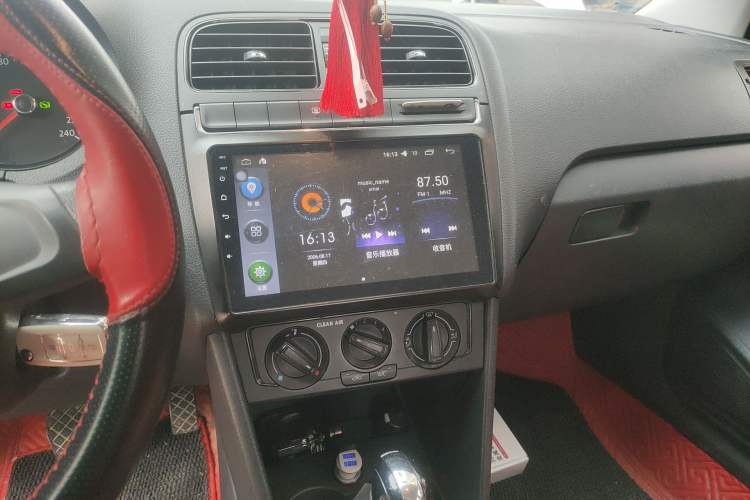 Used Volkswagen Polo 2016 1.4L Automatic Trendy Model
