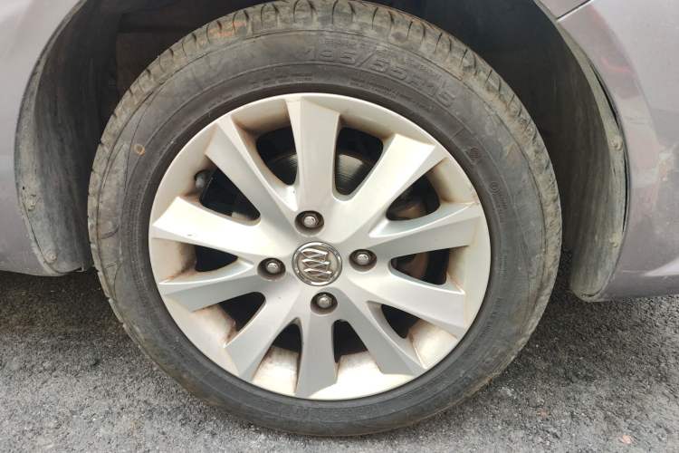 Used Buick Excelle 2011 1.6 LE-MT