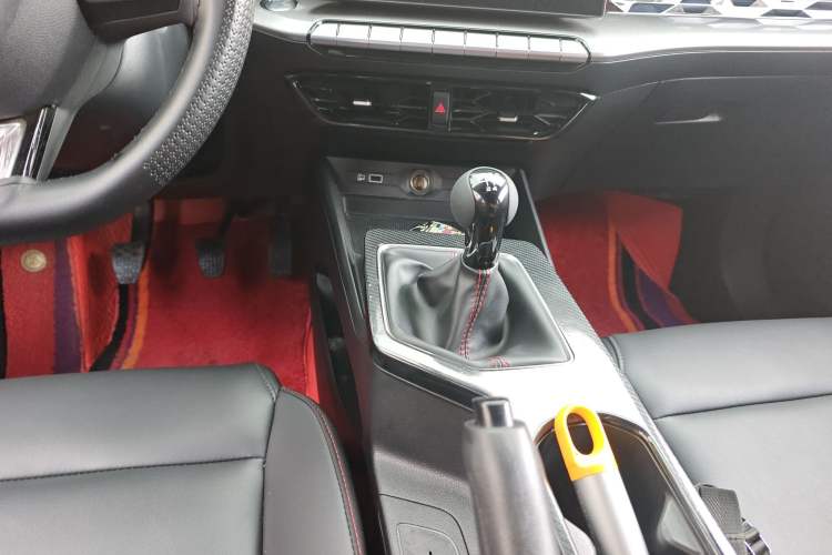 Used MG 5 2021 180 DVVT Manual Youth Luxury Edition