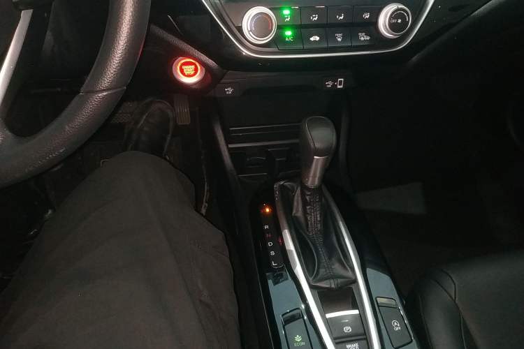 Used Honda Crider 2022 180Turbo CVT Luxury Edition
