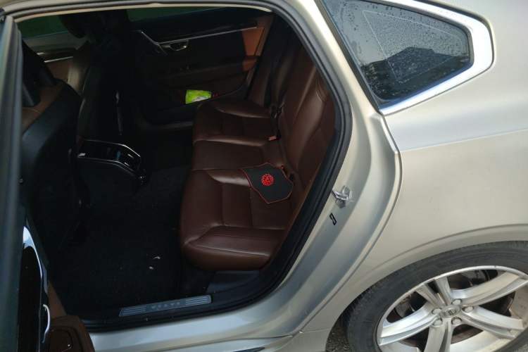 Used Volvo S90 2017 T4 Zhiyuan Edition