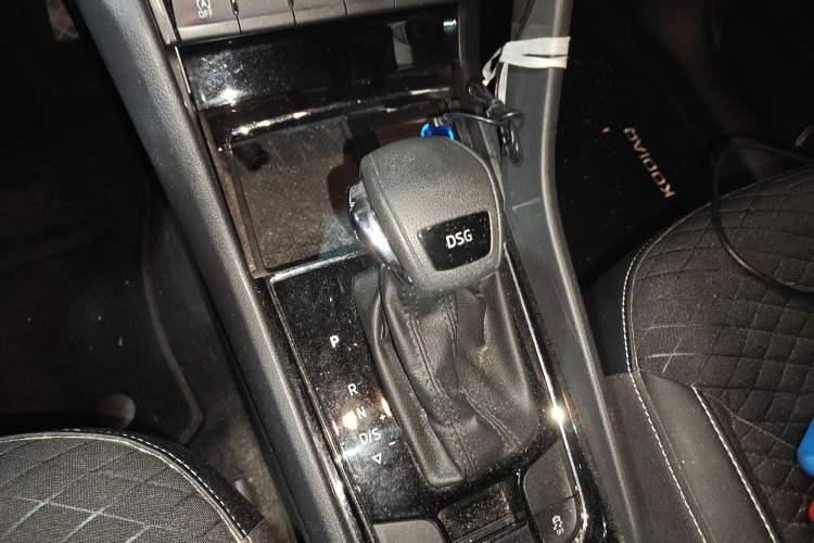 Used Skoda Kodiaq 2017 TSI330 5-seat Two-Wheel Drive Comfort Edition Gear Lever