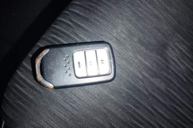 Used Honda Vezel 2019 1.5L CVT Pioneer Edition China VI Vehicle Key