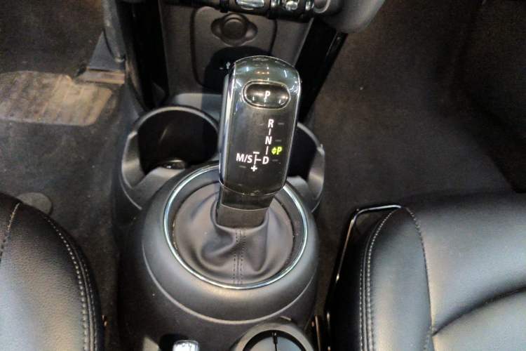 Used MINI 2019 1.5T ONE PLUS Five-Door Edition
